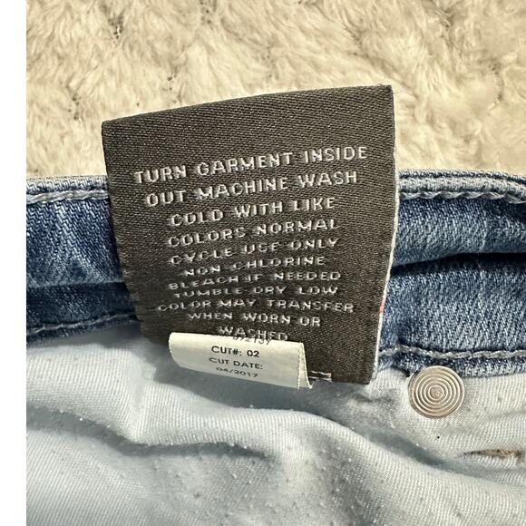 Torrid Boyfriend Jeans Women's 10 Blue Medium Wash Distressed Raw Hem - Picture 6 of 10